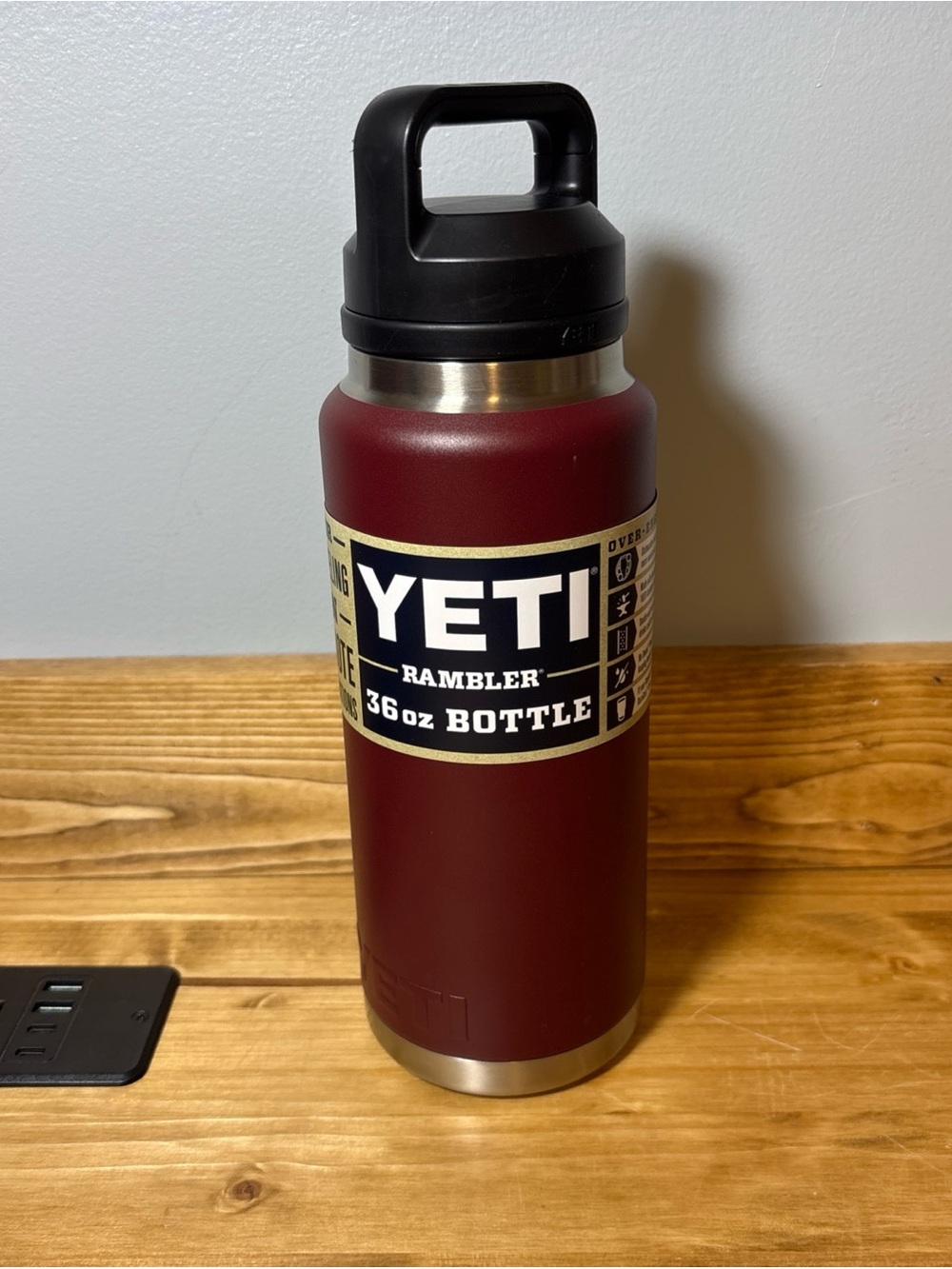 Yeti Chug Top Rambler 36oz Bottle Wild Vine Red Brand New